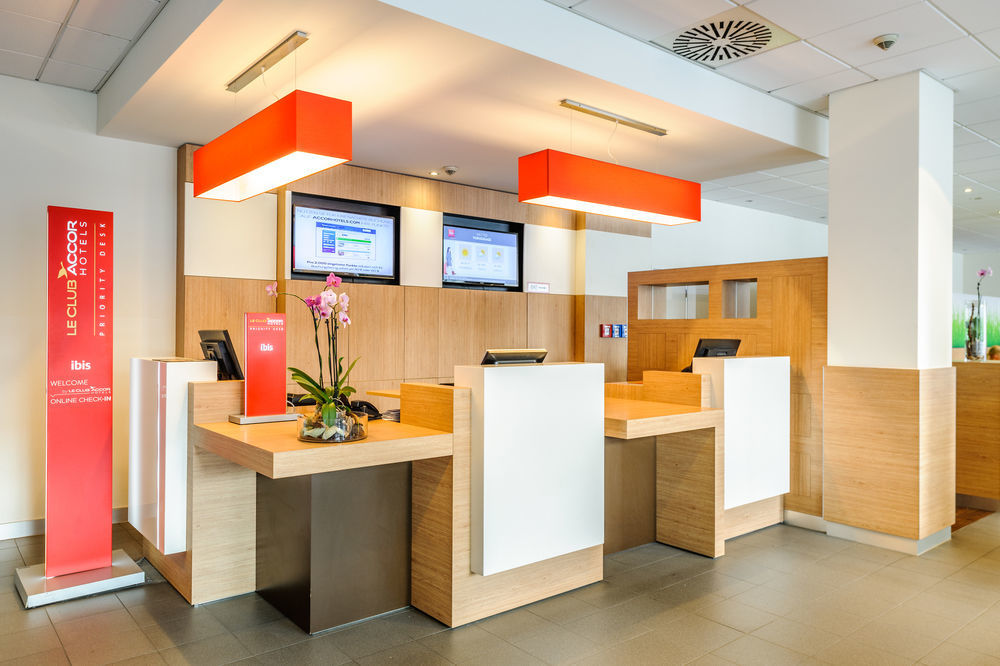 Me And All Hotel Berlin East Side, By Hyatt Екстер'єр фото